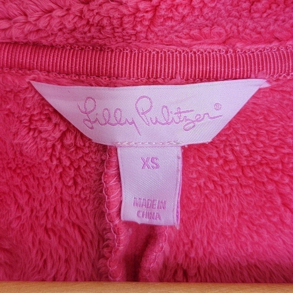 Lilly Pulitzer Grace Pink Fleece Zip Front Jacket Zipper Pockets Size XS Sporty - Picture 3 of 8